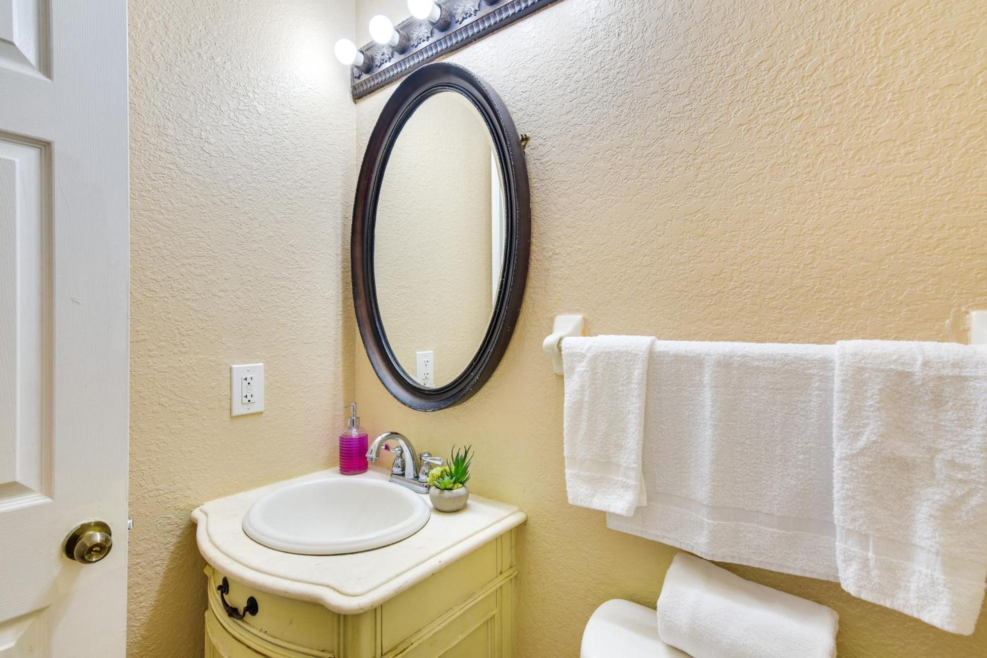 Opa-Locka Townhome, 15 Mi To Miami Beach! ภายนอก รูปภาพ